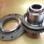 GRUPPO_TRASMISSIONE_RIDUTTORE-_TRATTORE_AGRICOLO